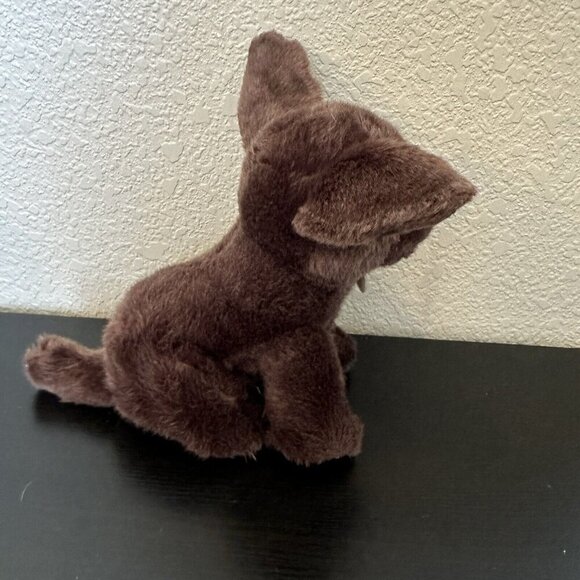 Miyoni by Aurora Tots Chocolate Lab Plush Puppy Dog with Neck Tag 8" - Picture 3 of 7